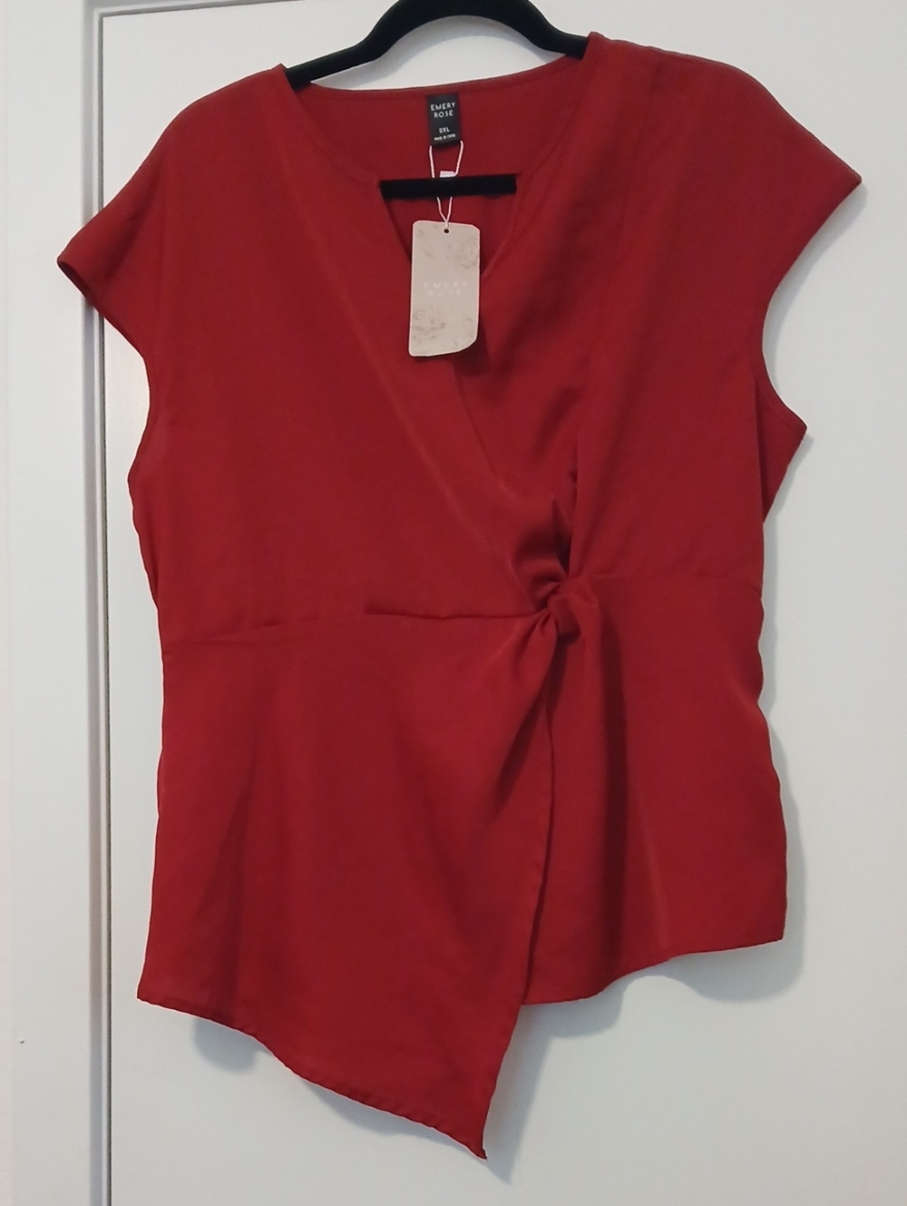 Eloquii Red Twist-Waist Short Sleeve Blouse